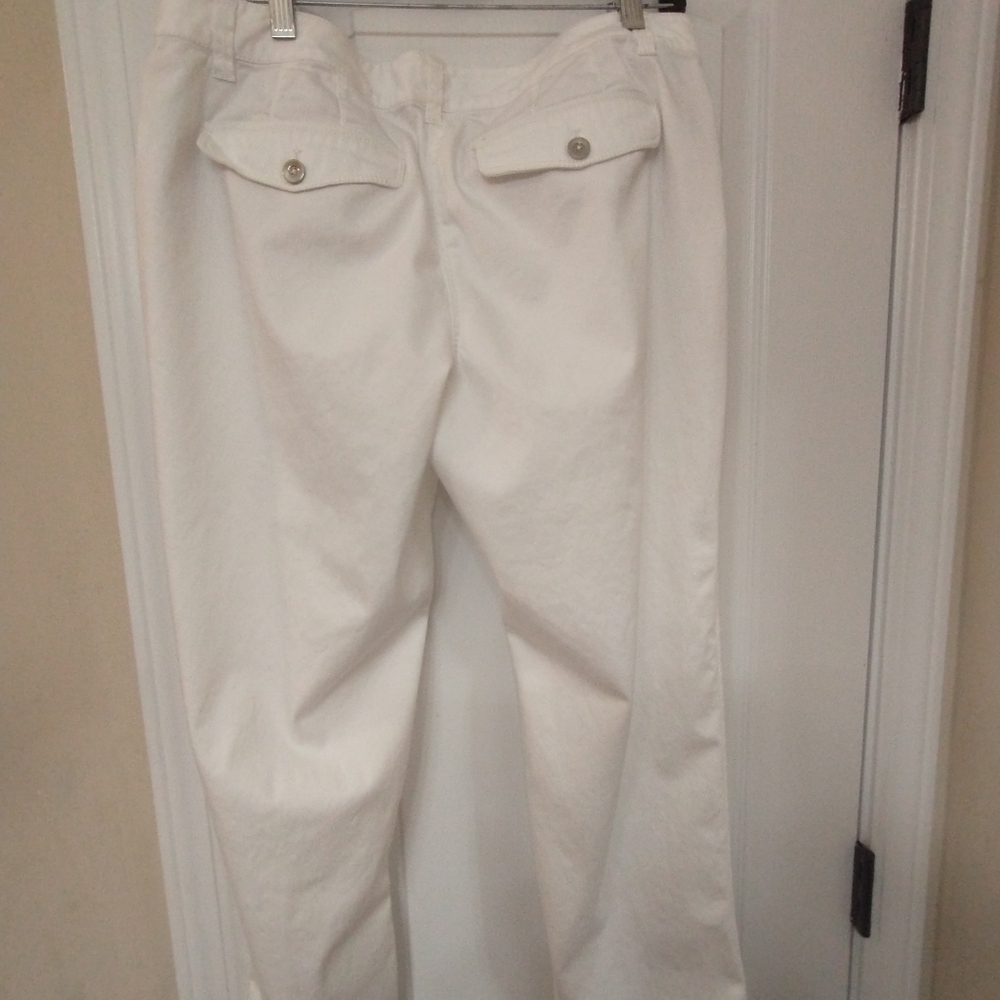 White House Black Market White Straight Leg  Cropped Jeans - Picture 6 of 12